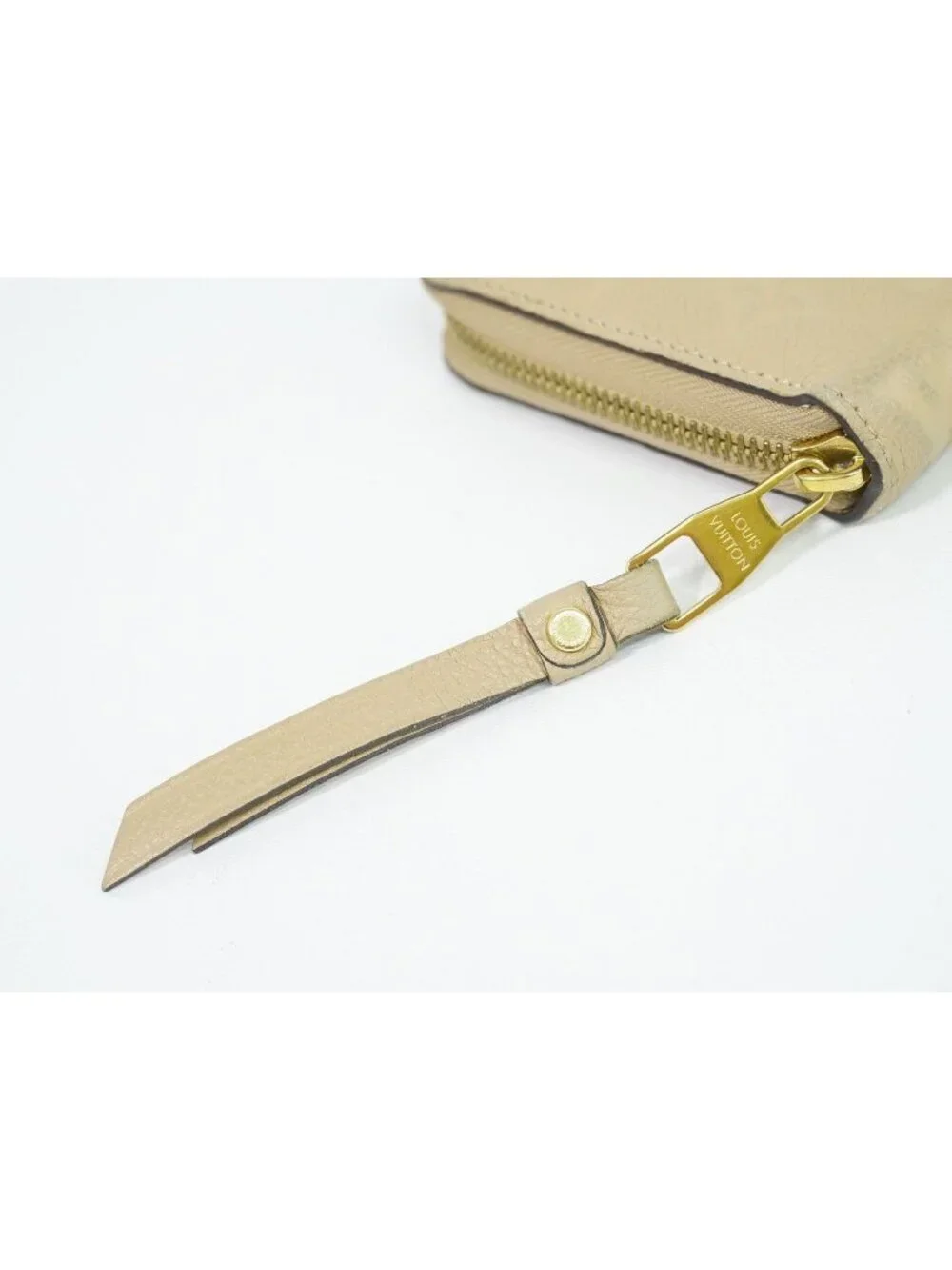 Louis Vuitton LV Zippy Wallet Monogram Empreinte Leather les Beiges